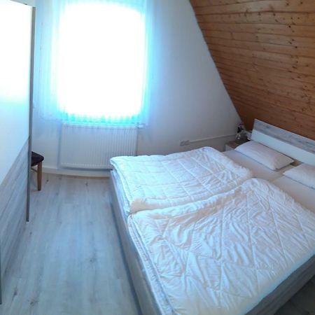 Ferienwohnung Weinbergblick Ramsthal Exterior foto